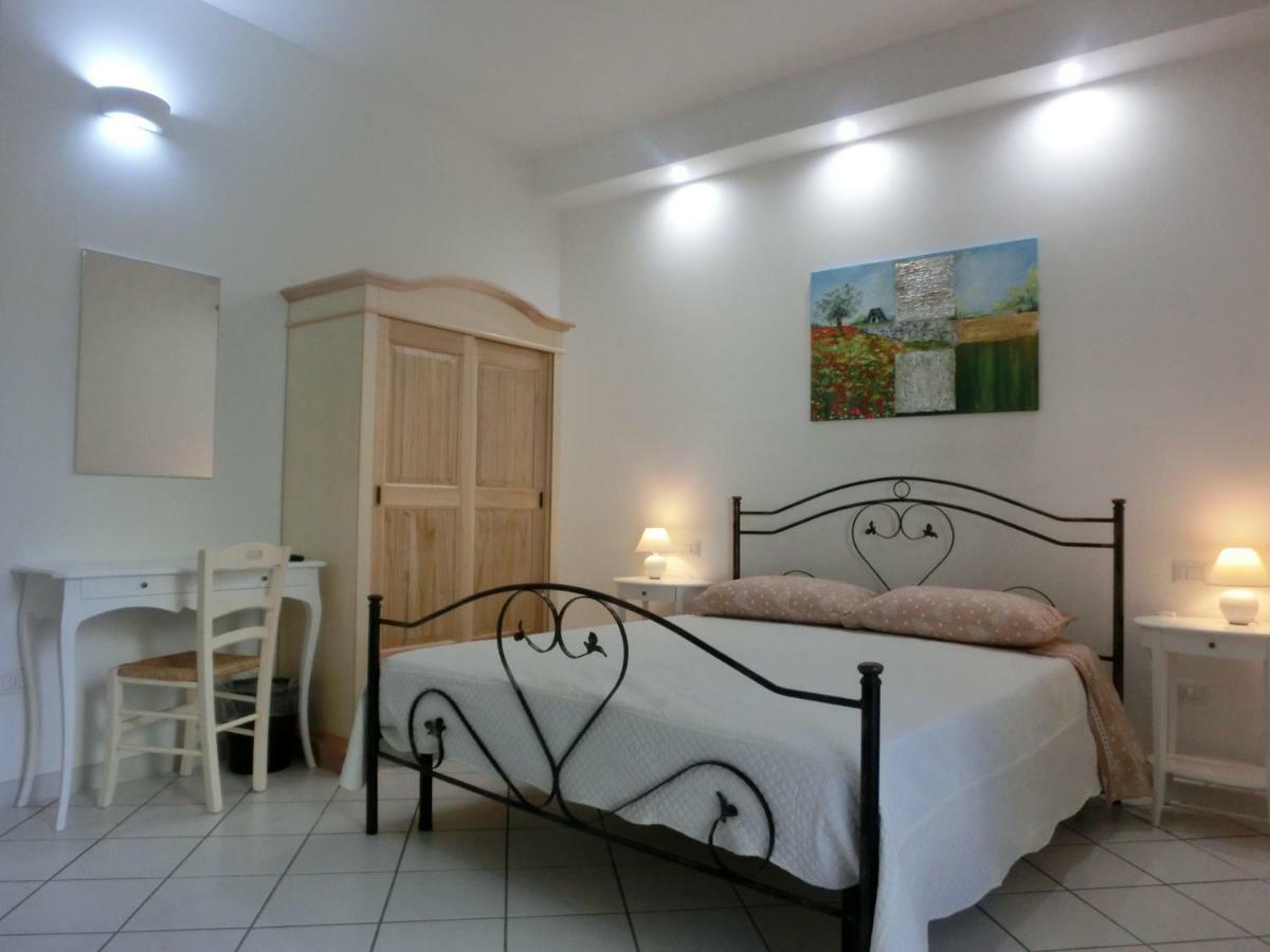 B&B Villa 16 Pini レッチェ エクステリア 写真